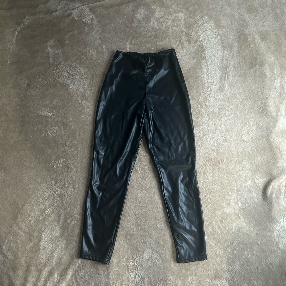 Fabletics Black Faux Leather Leggings Pants Size Small | High Rise | Side Zip